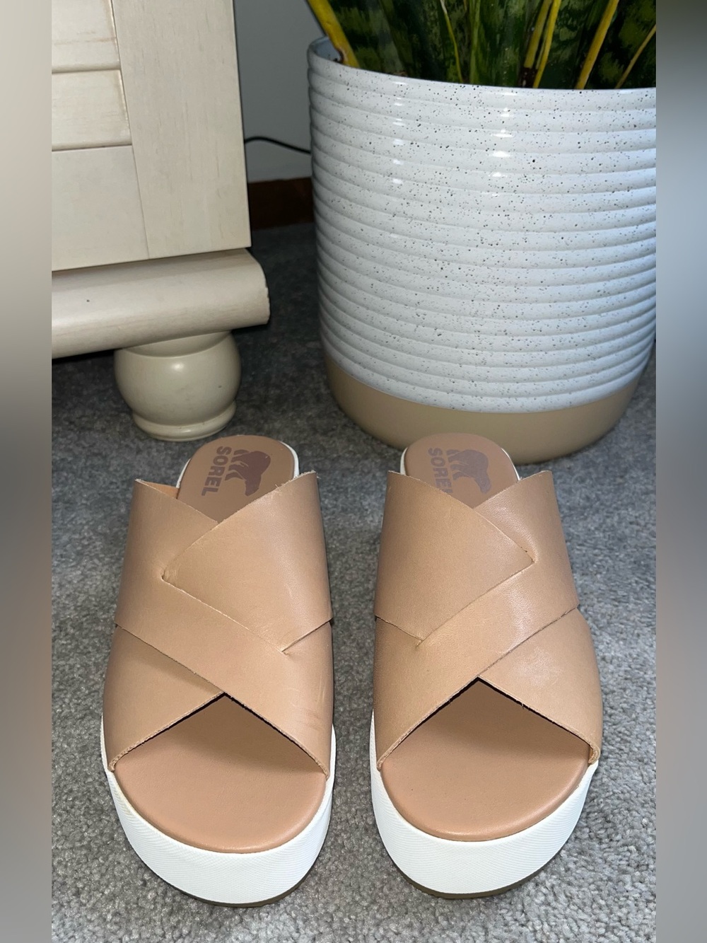 NWOB Sorel Women’s Cameron Flarform Mule Sandal Size 7